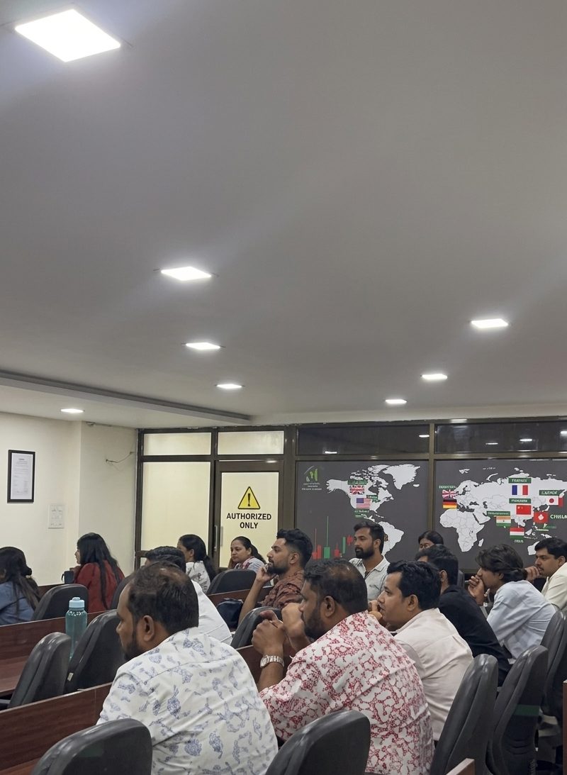 BullsEdge Academy Ahmedabad classroom session 1